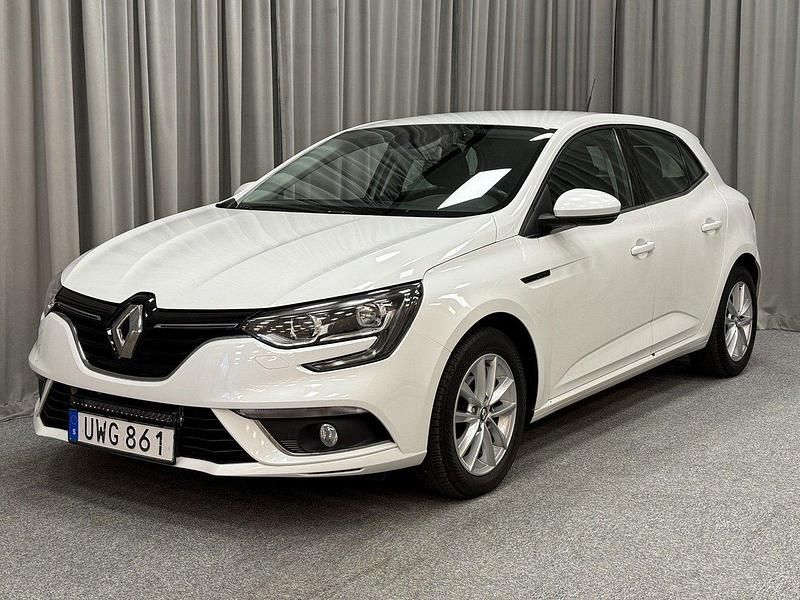 Vit Begagnad 2017 Renault Mégane IV Zen Halvkombi | 89 900 kr (Marknadspris) - Bild 1/4
