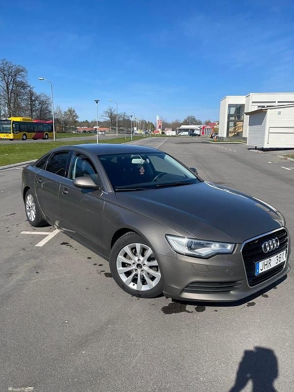 Begagnad Audi A6 177 HK (130 kW) 2014 Brungrå Sedan
