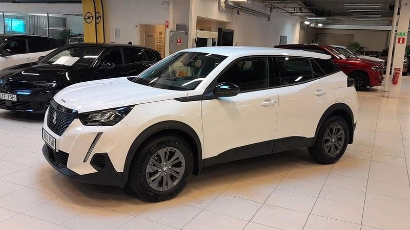Vit Begagnad 2022 Peugeot 2008 SUV | 204 900 kr (Marknadspris) - Bild 1/4