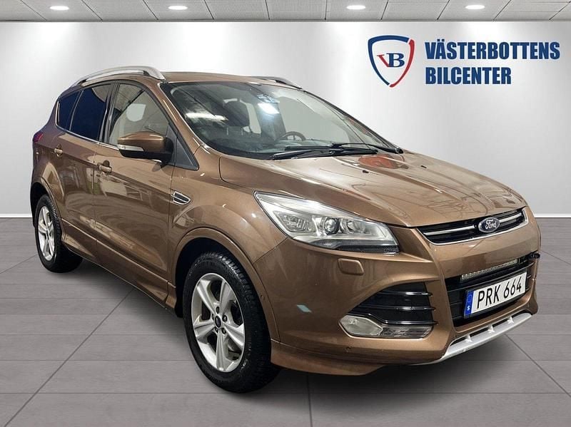 Brun Begagnad 2015 Ford Kuga Titanium X SUV | 144 900 kr (Marknadspris) - Bild 1/4