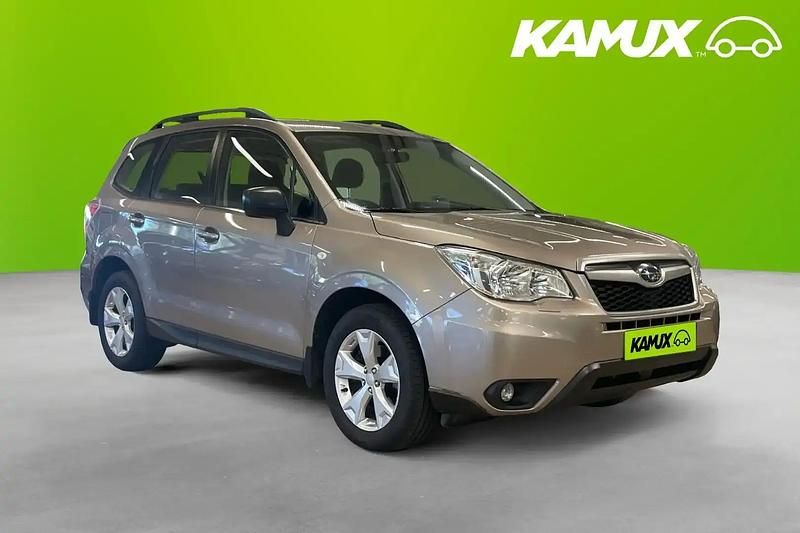 Brun Begagnad 2015 Subaru Forester SUV | 159 900 kr (Bra pris) - Bild 1/4