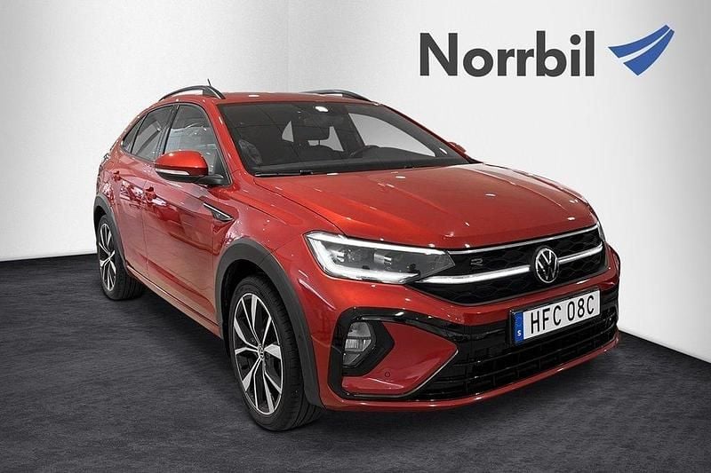Röd Begagnad 2021 VW Taigo R-line SUV | 244 900 kr (Marknadspris) - Bild 1/4