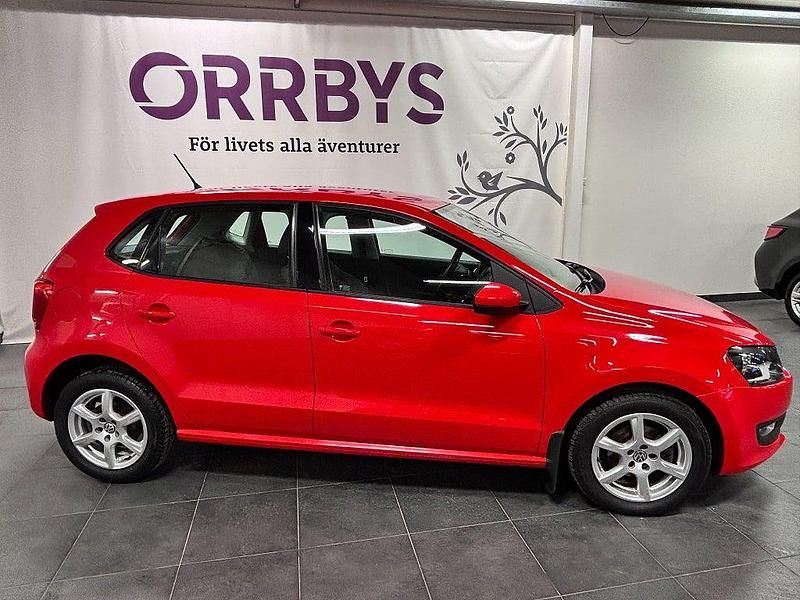 Begagnad VW Polo 90 HK (66 kW) 2012 Röd Halvkombi