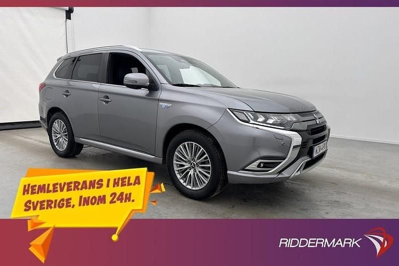 Begagnad Mitsubishi Outlander 224 HK (164 kW) 2020 Grå SUV