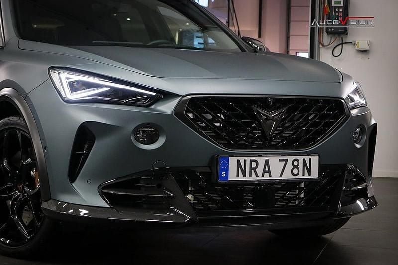 Begagnad Cupra Formentor VZ 390 HK (286 kW) 2024 Grå SUV