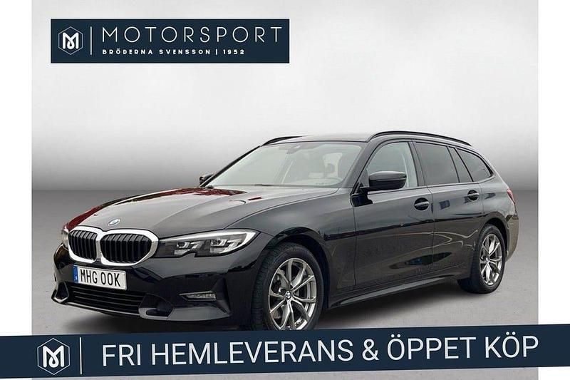 Svart Begagnad 2021 BMW 320 Sport Line Kombi | 319 900 kr (Bra pris) - Bild 1/3