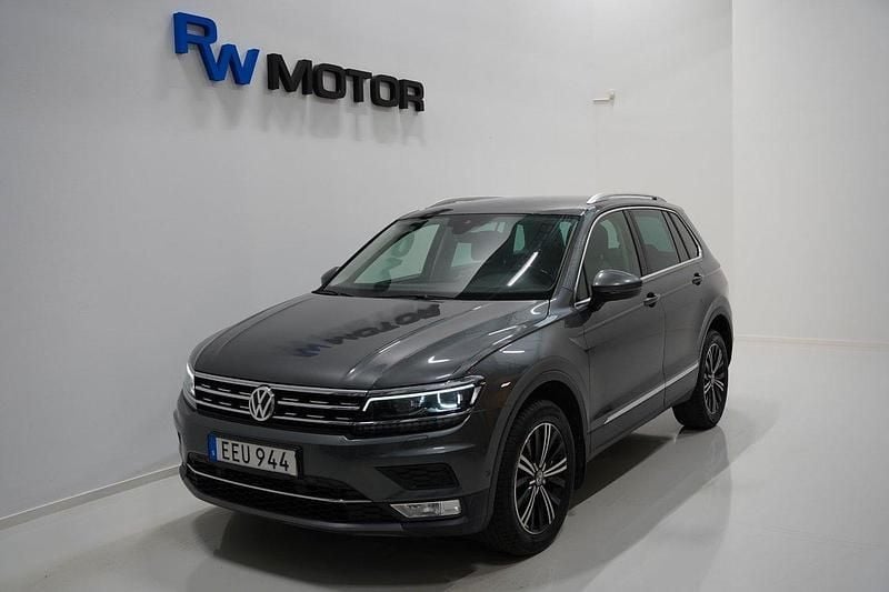 Silver Begagnad 2017 VW Tiguan SUV | 198 700 kr (Marknadspris) - Bild 1/4