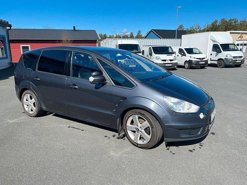 Grå Begagnad 2008 Ford S-MAX S Minibuss | 60 000 kr - Bild 1/4