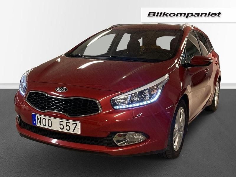 Röd Begagnad 2013 Kia Ceed Sportswagon Kombi | 79 000 kr (Marknadspris) - Bild 1/4