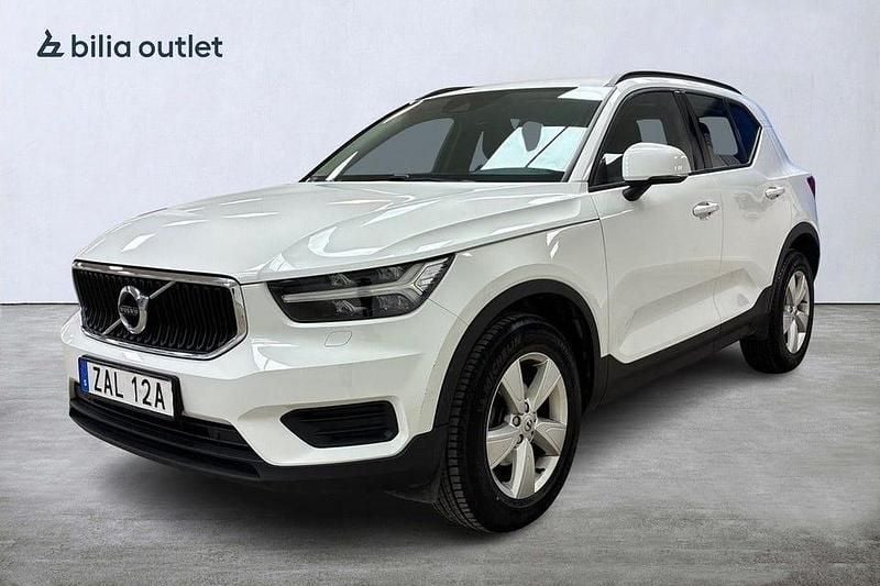 Vit Begagnad 2020 Volvo XC40 SUV | 289 800 kr (Superpris) - Bild 1/3