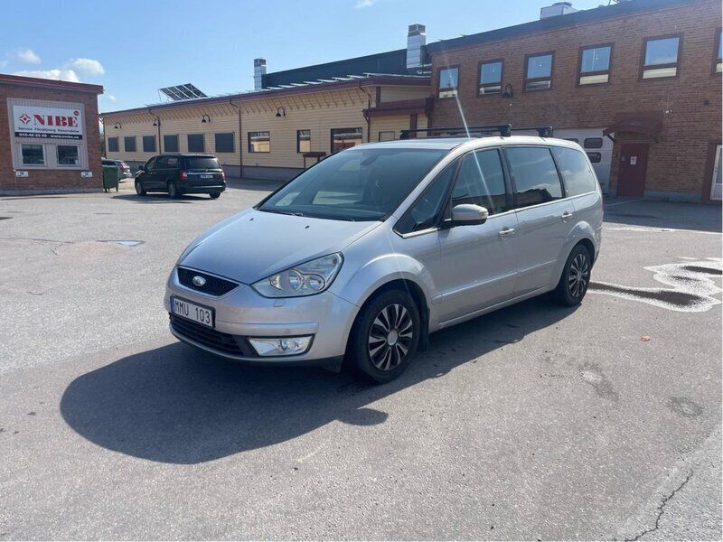 Silver Begagnad 2008 Ford Galaxy Minibuss | 60 000 kr (Marknadspris) - Bild 1/4