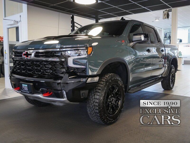 Ny 2025 Chevrolet Silverado SE Van | 1 298 750 kr (Marknadspris) - Bild 1/4