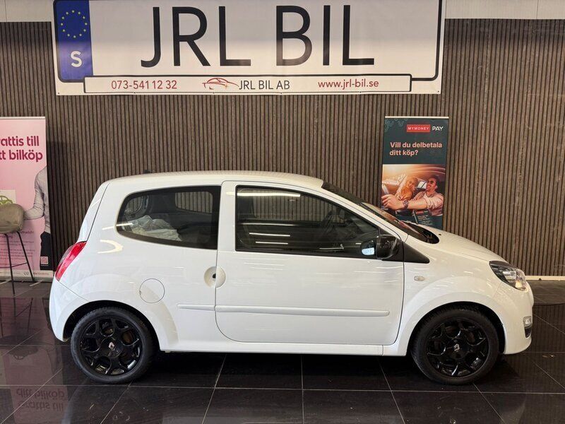 Vit Begagnad 2013 Renault Twingo Halvkombi | 48 900 kr (Marknadspris) - Bild 1/4