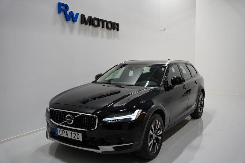 Svart Begagnad 2020 Volvo V90 CC Kombi | 373 900 kr (Marknadspris) - Bild 1/4