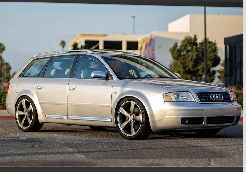 Svart Begagnad 2003 Audi S6 Kombi | 120 000 kr - Bild 1/1