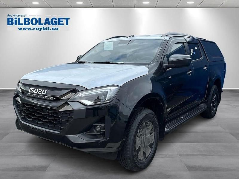Svart Begagnad 2024 Isuzu D-Max Pickup | 733 625 kr (Lite dyr) - Bild 1/4