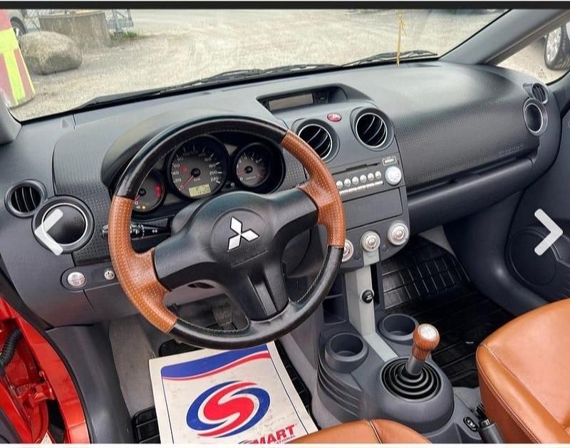 Begagnad Mitsubishi Colt 109 HK (80 kW) 2007 Cab