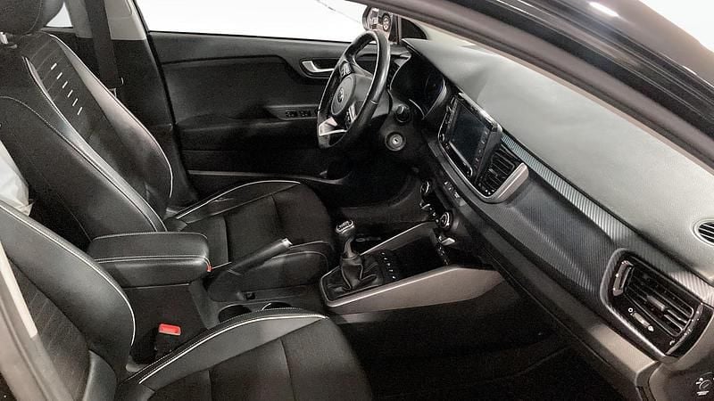 Begagnad Kia Rio GT-Line 120 HK (88 kW) 2019 Svart Halvkombi