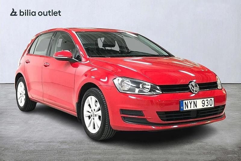 Begagnad VW Golf VII 105 HK (77 kW) 2013 Röd Halvkombi