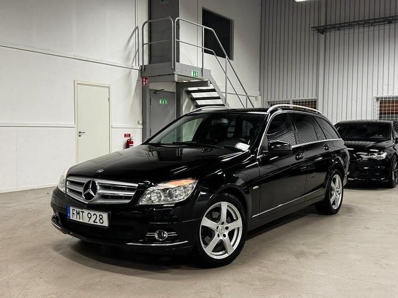 Svart Begagnad 2008 Mercedes C180 Avantgarde Kombi | 79 900 kr (Marknadspris) - Bild 1/4