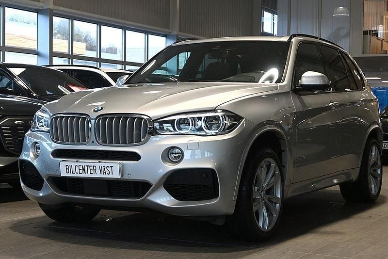 Silver Begagnad 2018 BMW X5 Efficient Dynamics SUV | 329 000 kr (Bra pris) - Bild 1/4