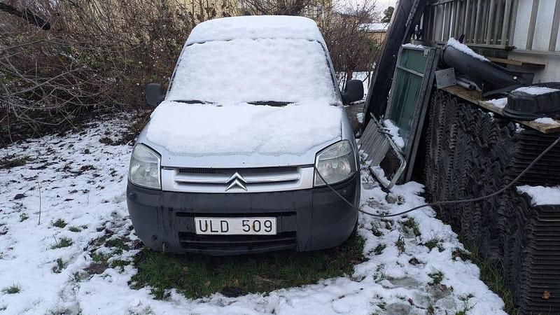 Begagnad 2003 Citroën Berlingo Van | 3 000 kr - Bild 1/4