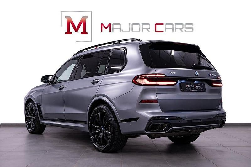 Begagnad BMW X7 M Sport 530 HK (389 kW) 2023 Grå SUV