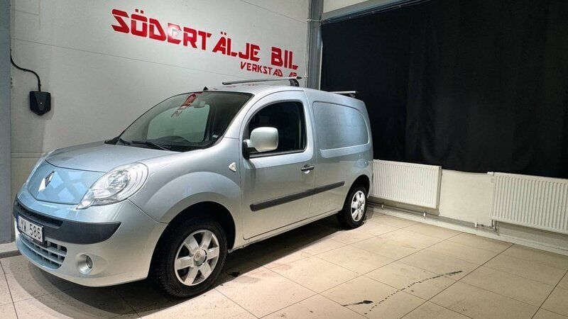 Silver Begagnad 2012 Renault Kangoo Minibuss | 54 900 kr (Lite dyr) - Bild 1/4