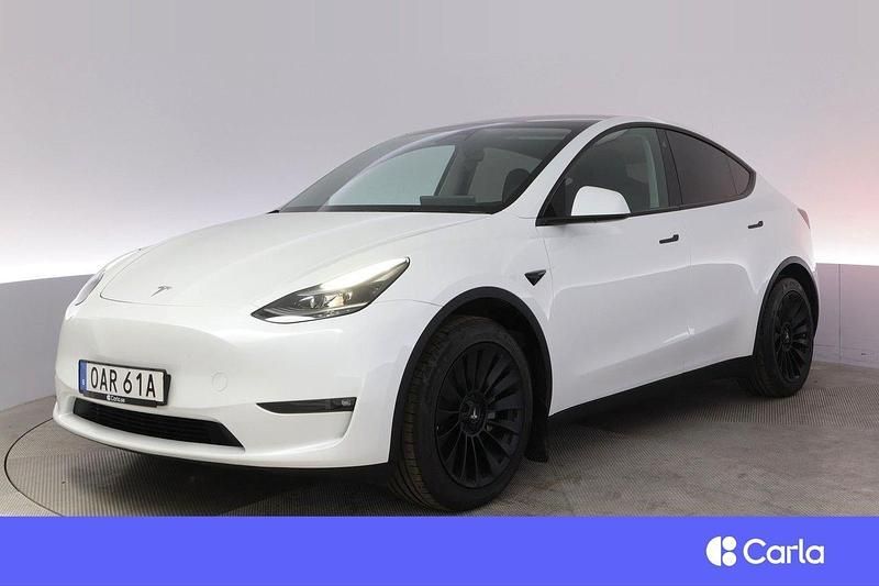 Vit Begagnad 2024 Tesla Model Y Long Range AWD SUV | 524 900 kr - Bild 1/4