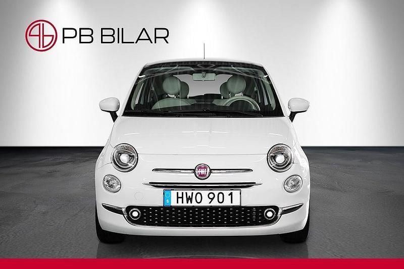 Begagnad Fiat 500 Lounge 69 HK (50 kW) 2015 Vit Halvkombi