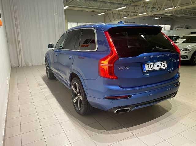 Begagnad Volvo XC90 235 HK (172 kW) 2018 Blå SUV