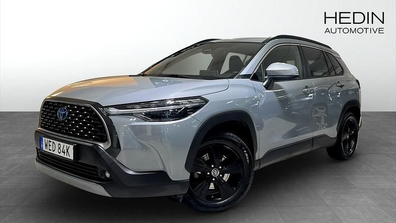 Begagnad Toyota Corolla 197 HK (144 kW) 2023 Halvkombi