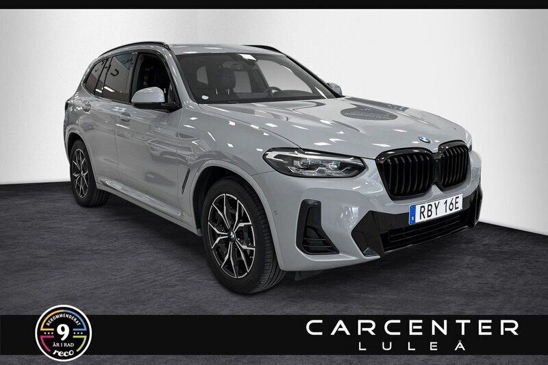 Grå Begagnad 2021 BMW X3 M Sport SUV | 479 900 kr (Marknadspris) - Bild 1/4