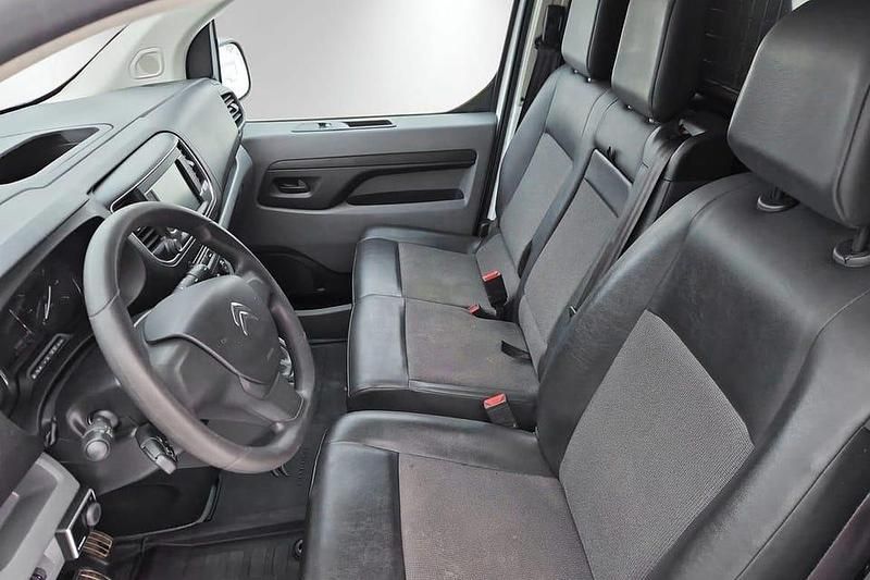 Begagnad Citroën Jumpy 124 HK (91 kW) 2016 Vit Minibuss