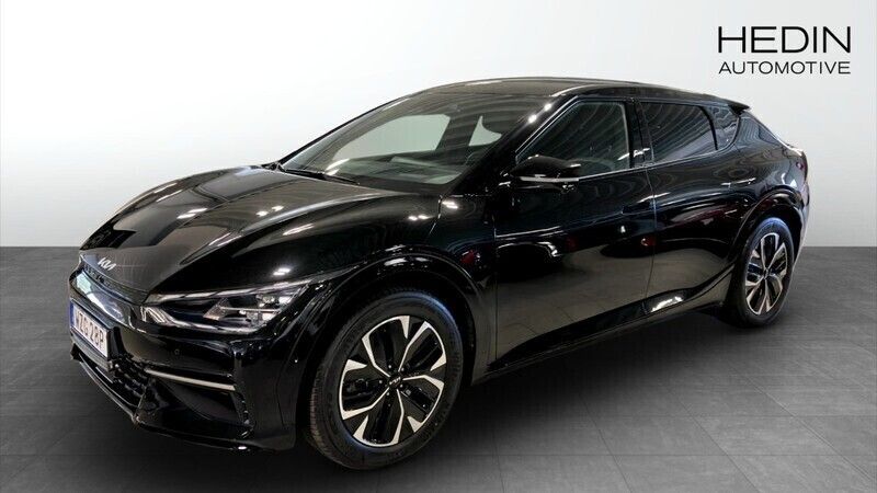 Svart (black) Begagnad 2022 Kia EV6 3 SUV | 479 900 kr (Marknadspris) - Bild 1/4