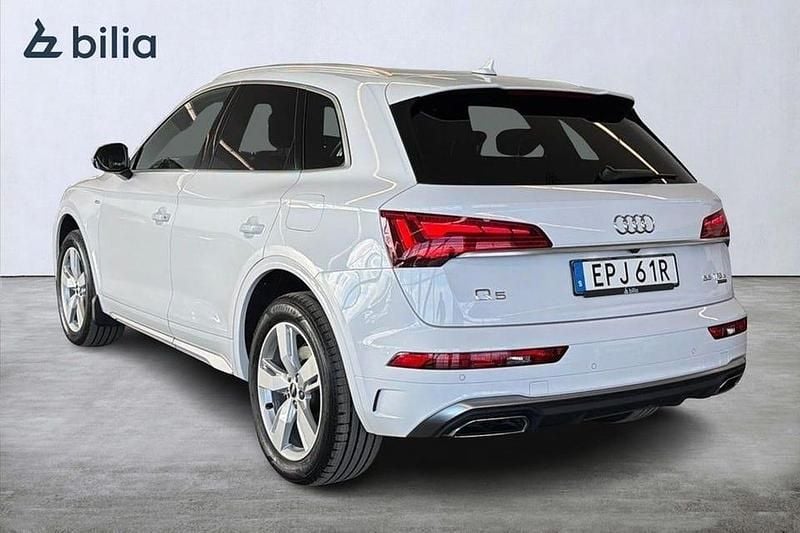 Begagnad Audi Q5 Design 371 HK (272 kW) 2022 Vit SUV