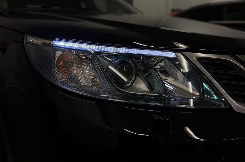 Begagnad Saab 9-3 Aero 220 HK (161 kW) 2014 Svart Sedan