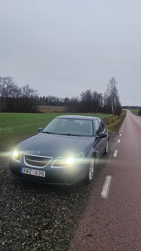 Begagnad 2006 Saab 9-5 Sedan | 19 000 kr (Marknadspris) - Bild 1/4