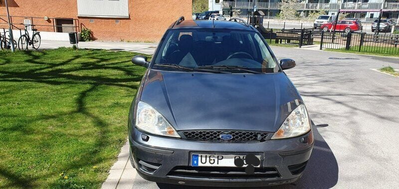 Begagnad 2004 Ford Focus Kombi | 20 000 kr - Bild 1/4