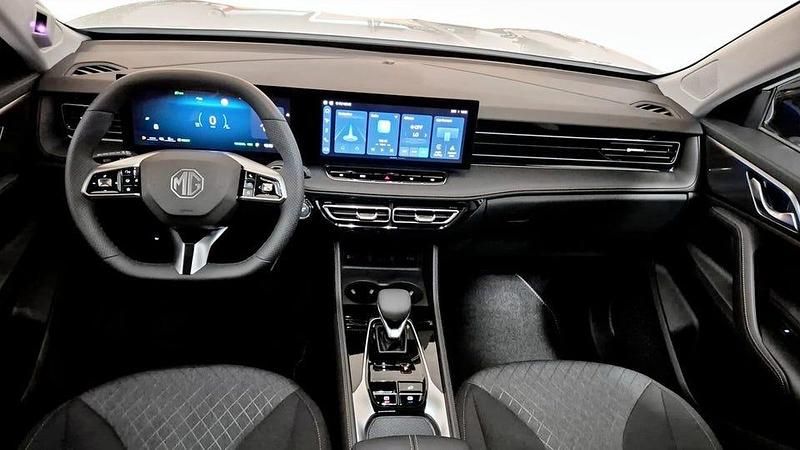 Ny MG HS Comfort 143 HK (105 kW) 2025 Vit SUV