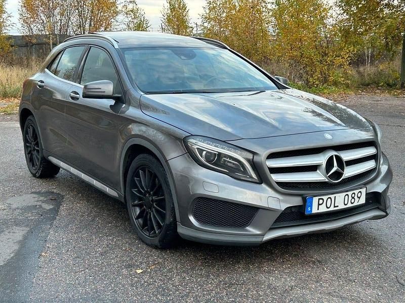 Begagnad Mercedes GLA220 AMG 170 HK (125 kW) 2014 Mörkgrå (grå) SUV
