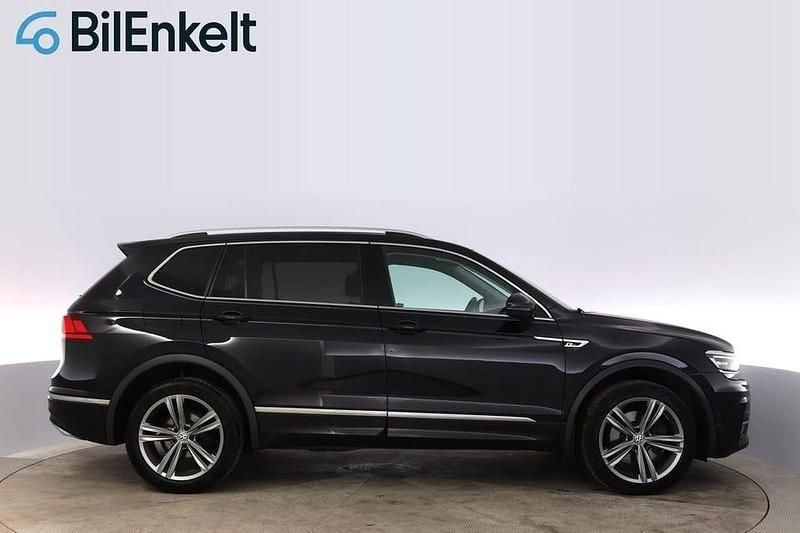 Begagnad VW Tiguan Allspace R-line 192 HK (141 kW) 2020 Svart SUV