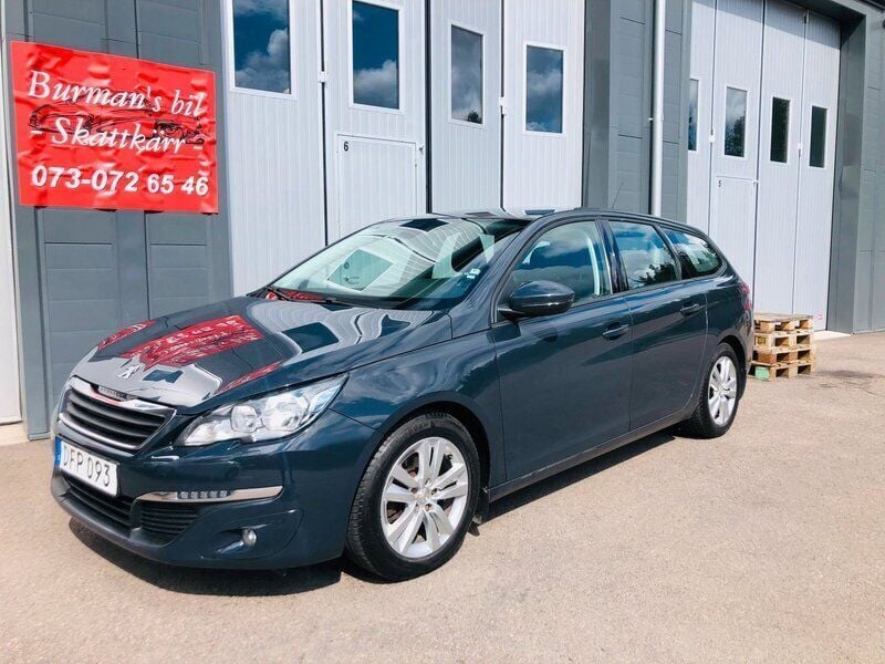 Mörkgrå (grå) Begagnad 2016 Peugeot 308 Active Kombi | 49 900 kr (Bra pris) - Bild 1/4
