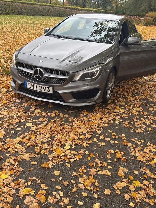 Begagnad Mercedes CLA180 122 HK (89 kW) 2015 Sedan