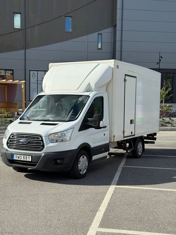 Vit Begagnad 2017 Ford Transit Van | 145 000 kr (Superpris) - Bild 1/4