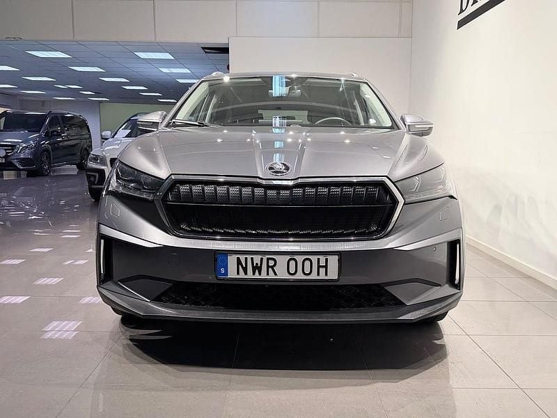 Begagnad Skoda Enyaq iV 150 kW (204 HK) 2022 Grå SUV