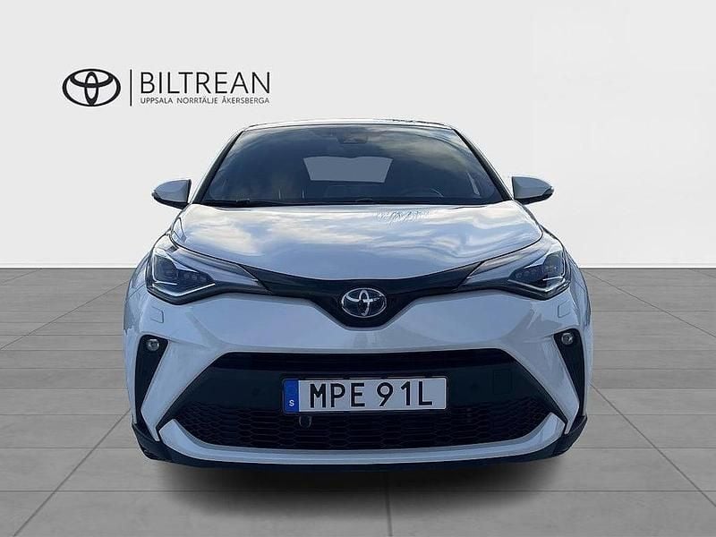 Begagnad Toyota C-HR Executive 122 HK (89 kW) 2021 Vit SUV