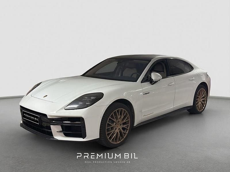 Ny 2025 Porsche Panamera Sport Halvkombi | 1 575 000 kr - Bild 1/4