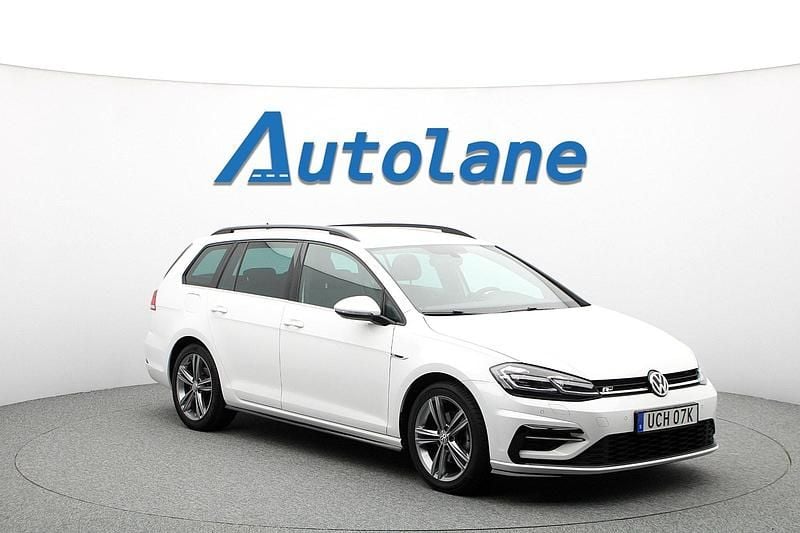 Pure white Begagnad 2020 VW Golf VII R-line Kombi | 229 900 kr (Marknadspris) - Bild 1/3