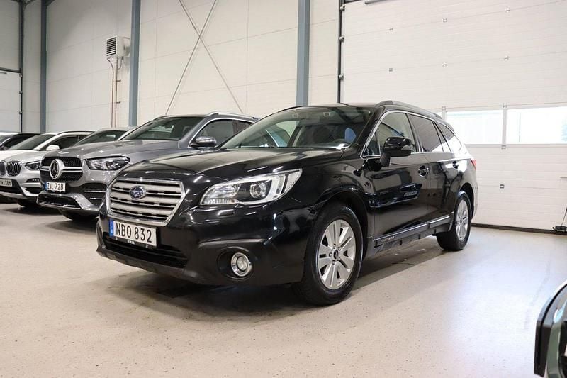 Svart Begagnad 2016 Subaru Outback SUV | 138 900 kr (Marknadspris) - Bild 1/4
